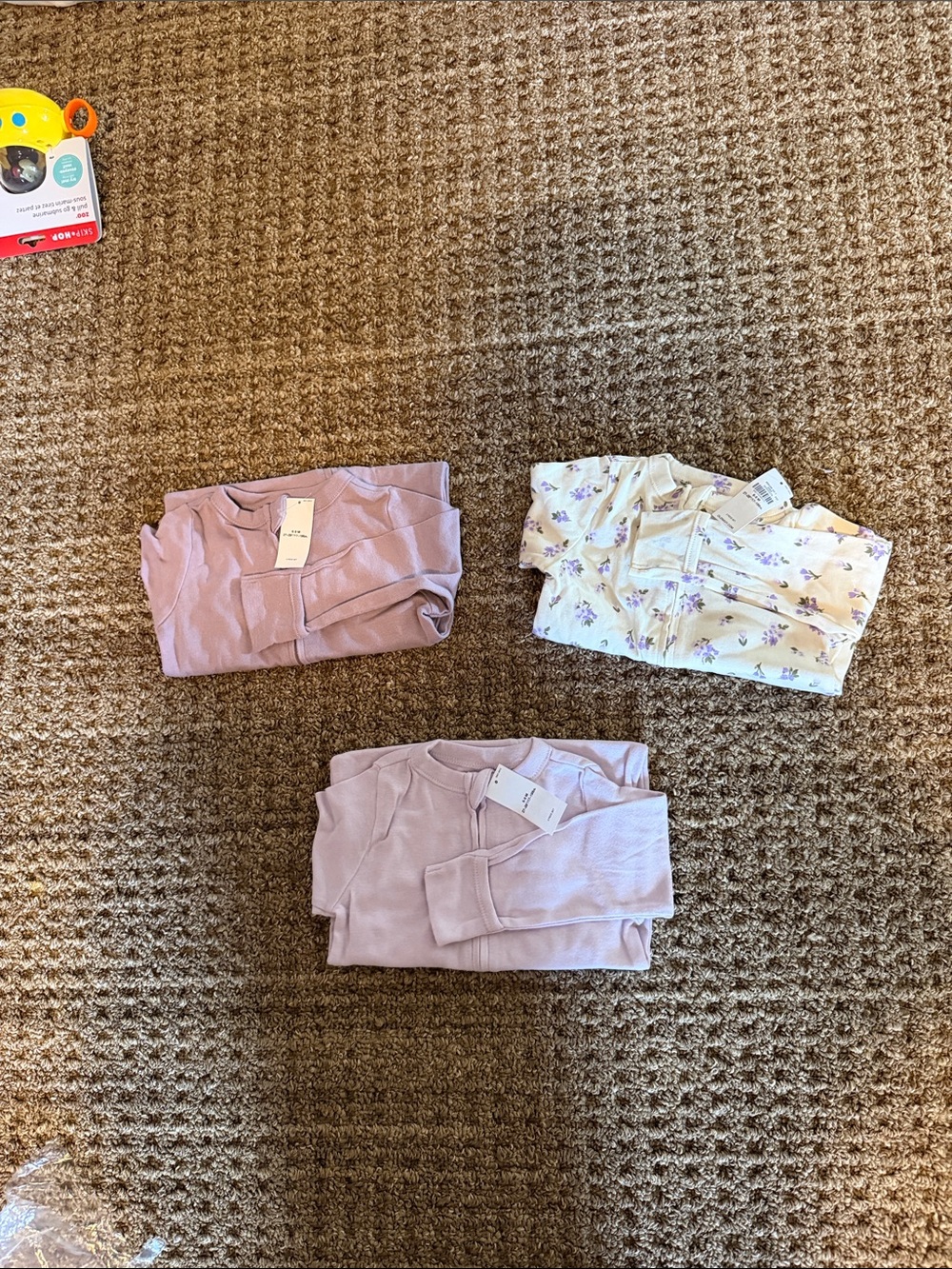 NWT - set of 3 old navy footies